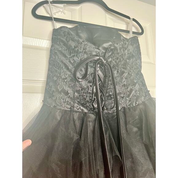 Sleeveless Short Prom Homecoming Little Black Dress Lace Corset Tulle Size 6 - Picture 7 of 8